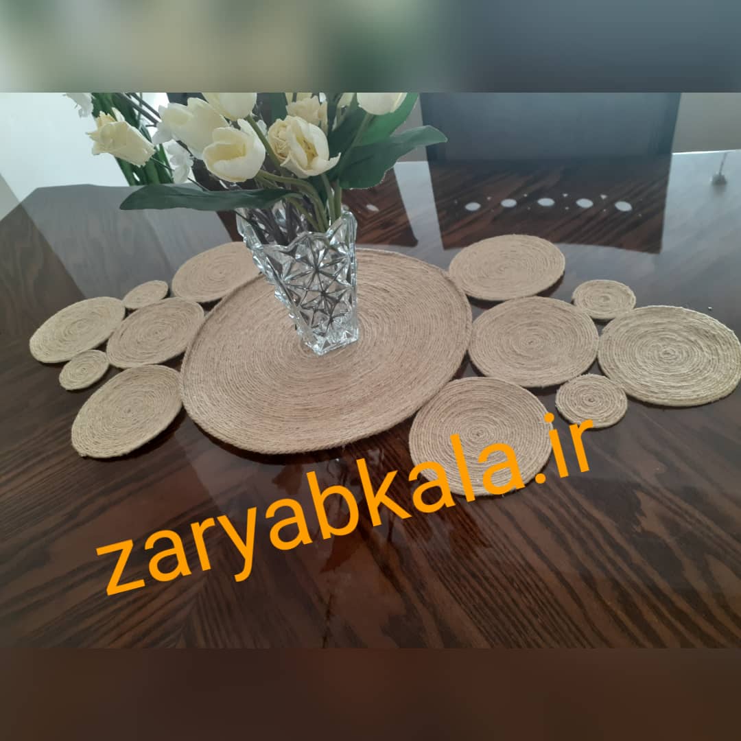 رومیزی کنفی